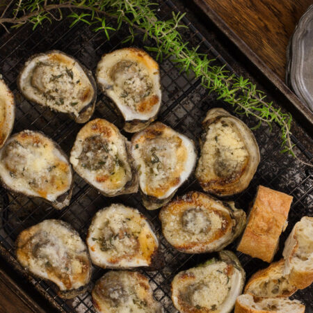 Grilled Oysters Horiz 5592_