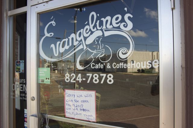 Evangeline Cafe - For Cajun recipes and Cajun cooking.