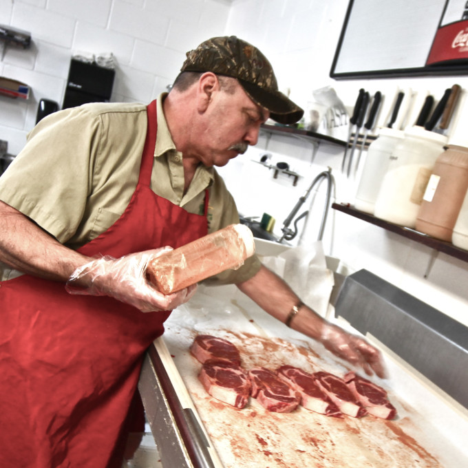 Keith Venable at Keeper's smokehouse in Church Point, Louisiana has all the Cajun recipe ingredients for ponce.