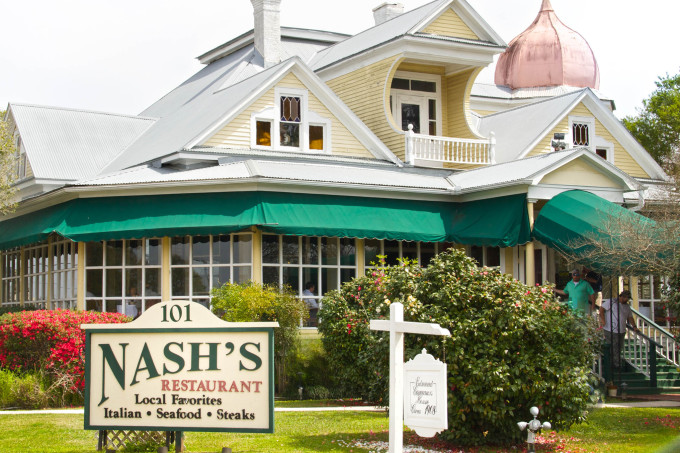 Nash's Restaurant Broussard: For Cajun recipes and Cajun cooking.