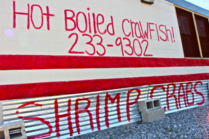 Hot boiled crawfish sign