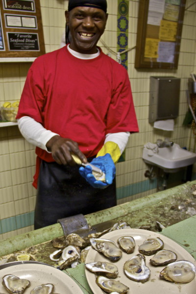 Oyster shucker