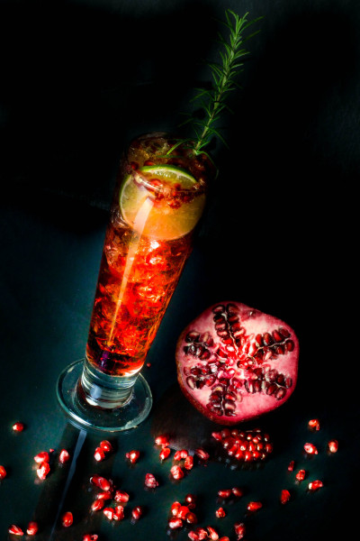 Pomegranate Spritzer Pomegranate Spritzer goes well with most Cajun recipe favorites.