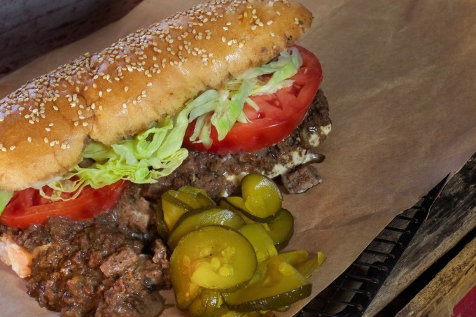 My Roast Beef Po-boy recipe is sure to become one of the classic Cajun recipes in Cajun cooking. My Roast Beef Po-boy is a tasty Cajun recipe.