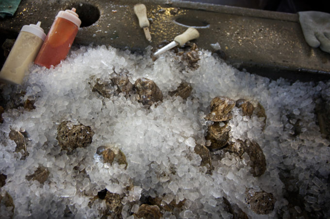 Felix's Oyster Bar ice bin Oysters on ice at Felix's Oyster Bar.