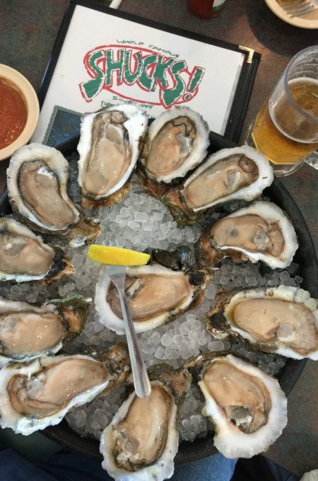 raw oysters Order up--a dozen raw and then move on to the Oysters Supreme classic.