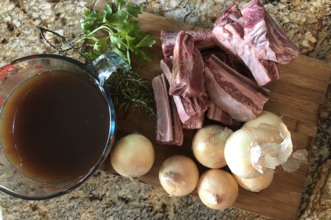 Meaty short ribs and Vidalia onions are the focus of this recipe.