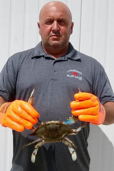 The meatiest blue crabs is Sheb's specialty. (Photo credit: Internet archive)