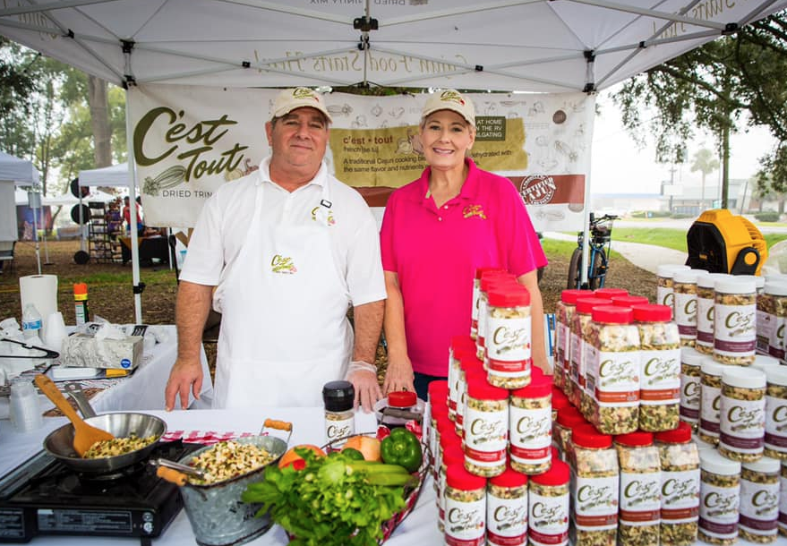 Dreux and Monique Barra at the Lafayette Farmers Market. (Photo credit: Internet archive)